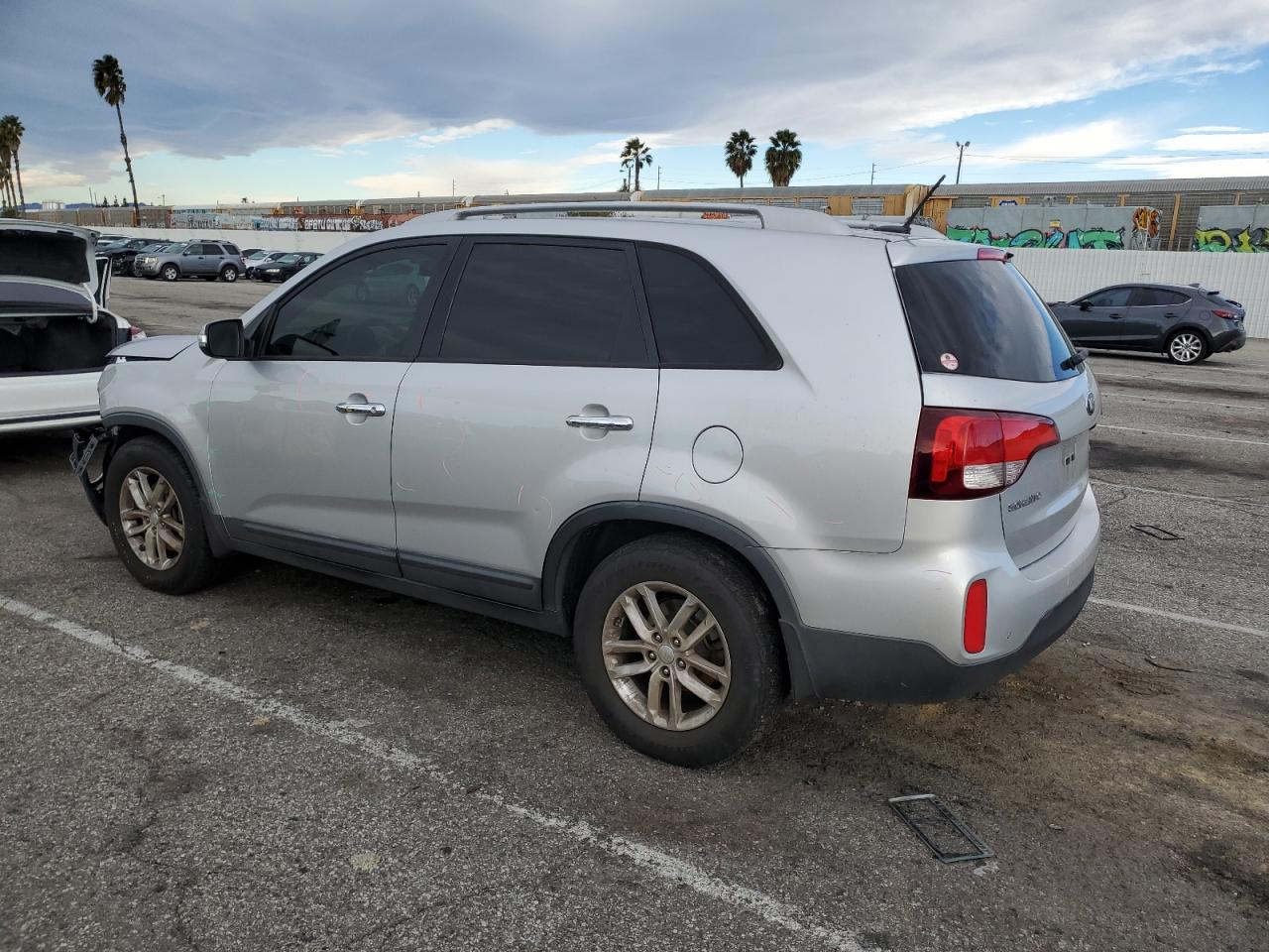Obraz 2 z 2014 KIA SORENTO LX 2014 z VIN 5XYKT4A60EG434432