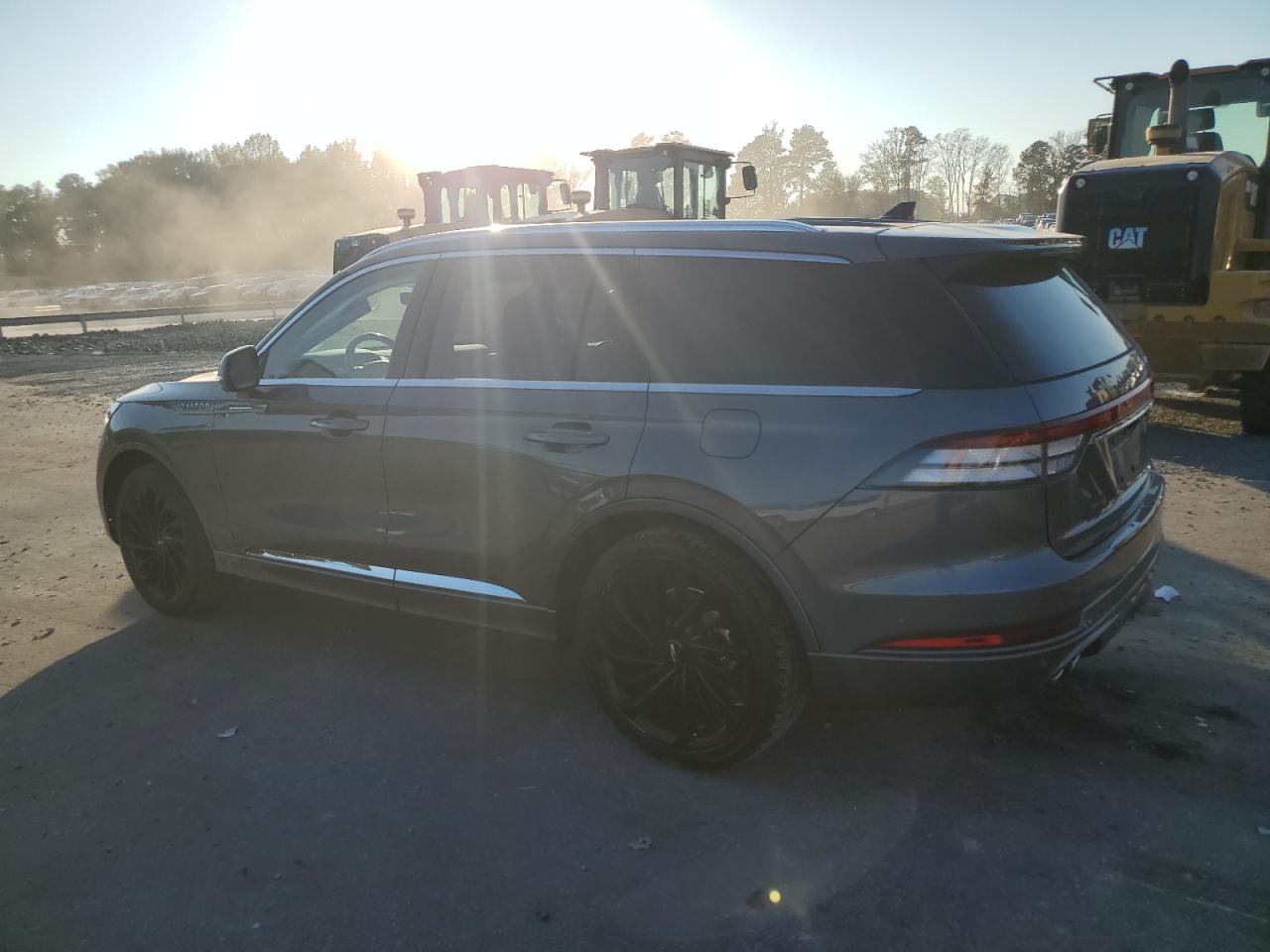 Image 2 of 2021 LINCOLN AVIATOR RESERVE 2021 with VIN 5LM5J7XC6MGL19100