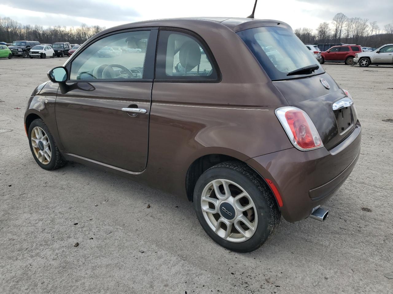 Image 2 of 2013 FIAT 500 POP 2013 with VIN 3C3CFFAR8DT651997
