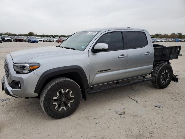 Obraz 1 z 2022 TOYOTA TACOMA DOUBLE CAB 2022 z VIN 3TMCZ5ANXNM503646