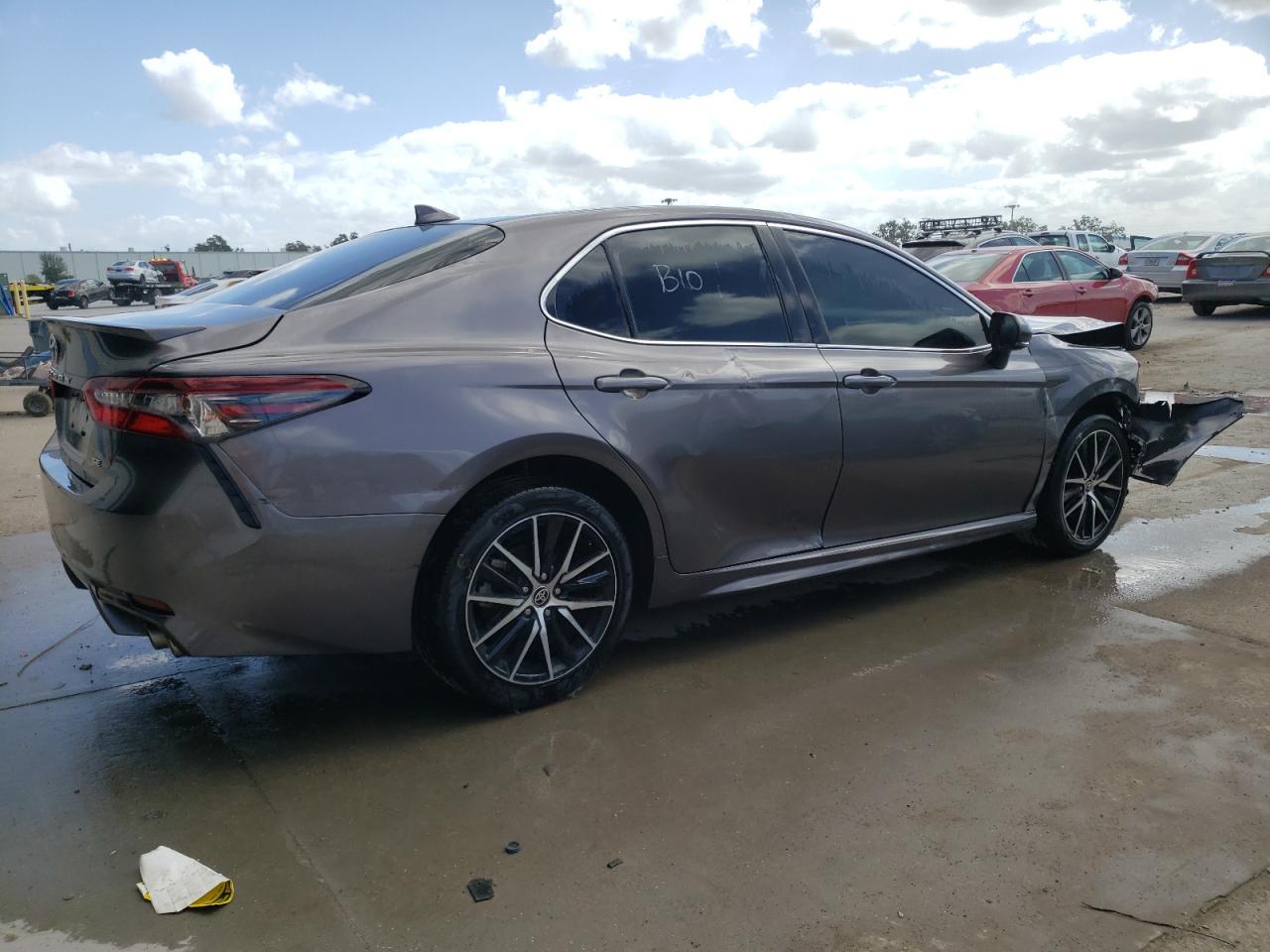 Изображение 3 2022 TOYOTA CAMRY SE 2022 с VIN 4T1G11AK7NU619305