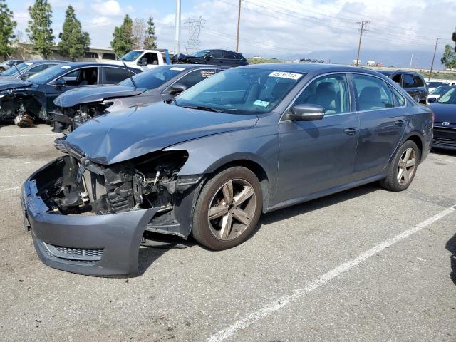 Obraz 1 z 2013 VOLKSWAGEN PASSAT SE 2013 z VIN 1VWBP7A35DC031350