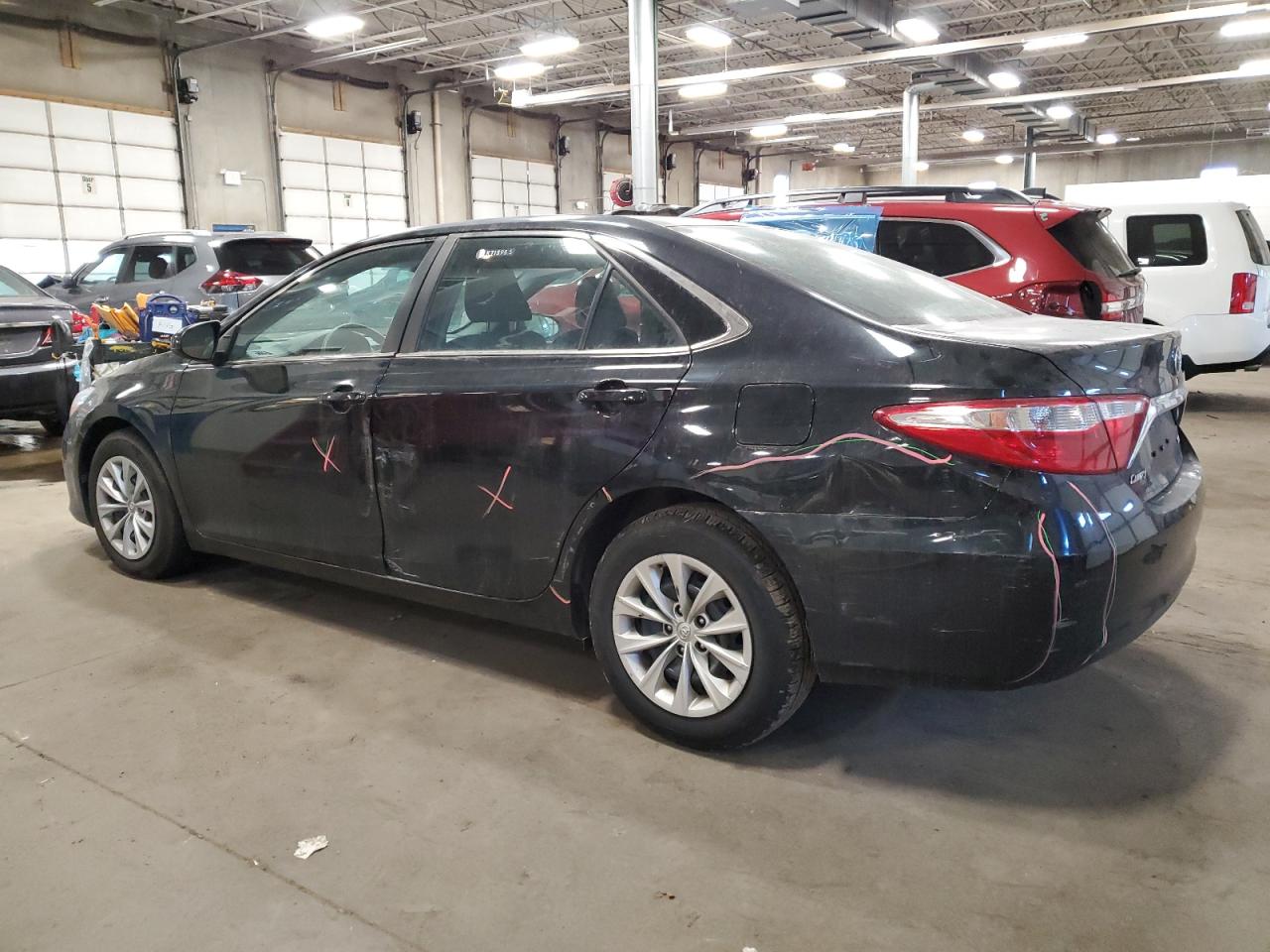 Obraz 2 z 2017 TOYOTA CAMRY LE 2017 z VIN 4T1BF1FK1HU432618