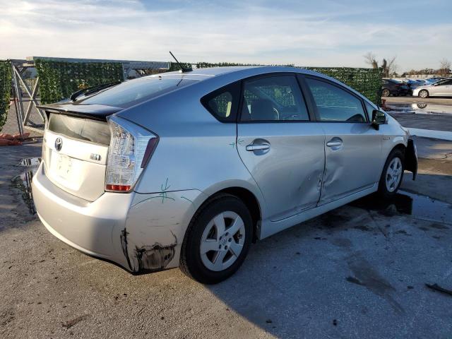 Image 3 of 2011 TOYOTA PRIUS  2011 with VIN JTDKN3DU7B5308409