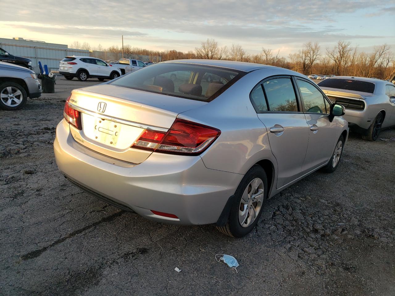 Obraz 3 z 2013 HONDA CIVIC LX 2013 z VIN 19XFB2F54DE032871