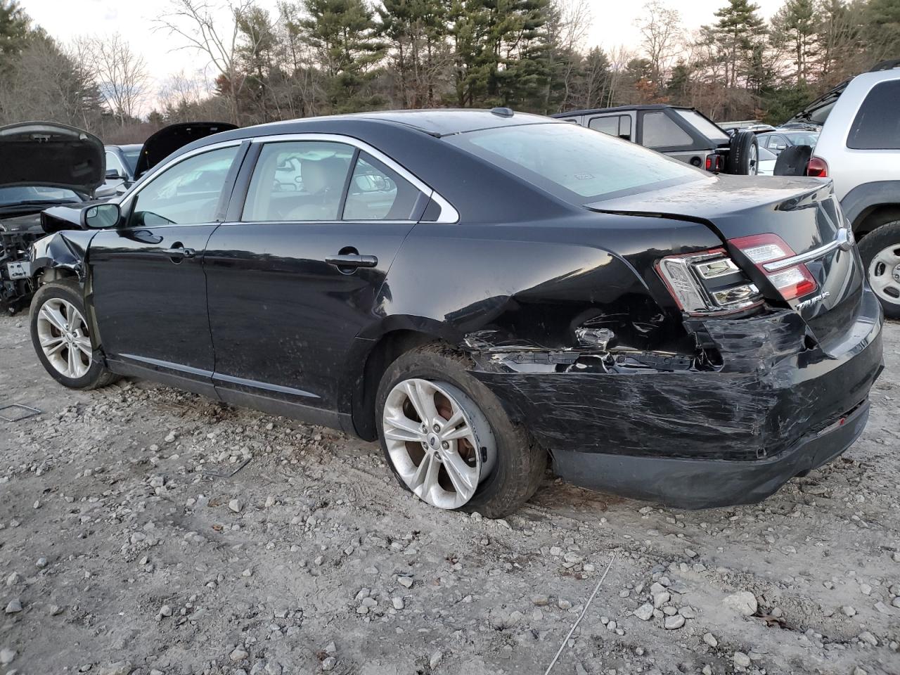 Image 2 of 2017 FORD TAURUS SE 2017 with VIN 1FAHP2D85HG108665