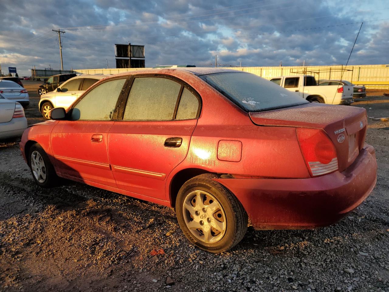 Image 2 of 2004 HYUNDAI ELANTRA GLS 2004 with VIN KMHDN46D34U863826