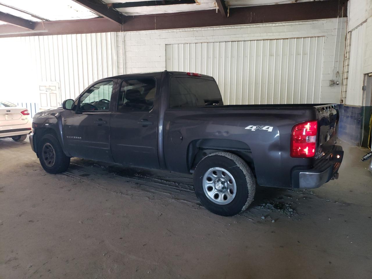 Image 2 of 2010 CHEVROLET SILVERADO K1500 LT 2010 with VIN 3GCRKSEA7AG172358