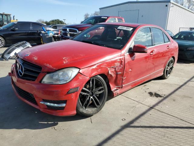 Obraz 1 z 2012 MERCEDES-BENZ C 250 2012 z VIN WDDGF4HB8CR195863