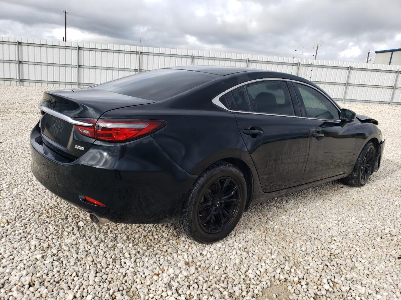 Obraz 3 z 2018 MAZDA 6 SPORT 2018 z VIN JM1GL1UMXJ1321645