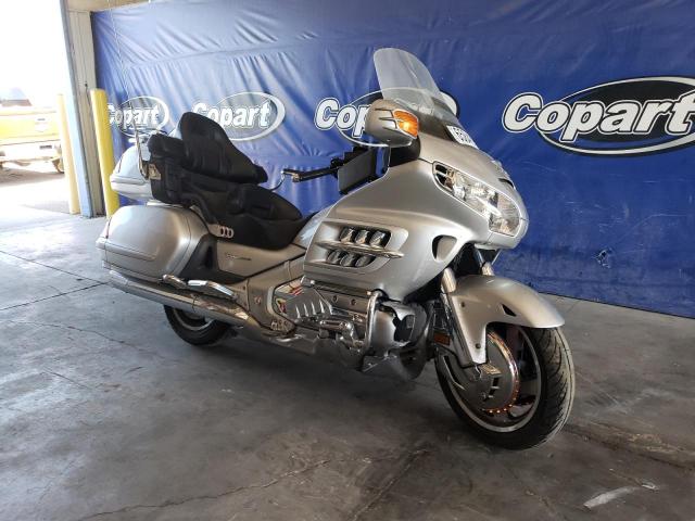 Image 1 of 2005 HONDA GL1800  2005 with VIN 1HFSC47005A412004