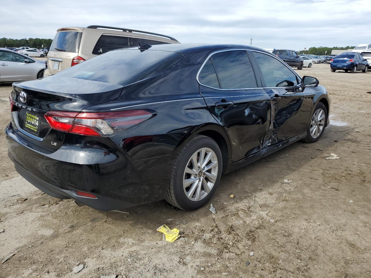 Изображение 3 2023 TOYOTA CAMRY LE 2023 с VIN 4T1C11AK6PU106466