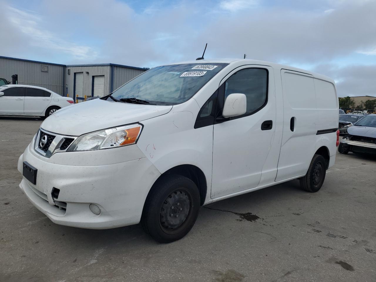 Изображение 1 2020 NISSAN NV200 2.5S 2020 с VIN 3N6CM0KN7LK694609