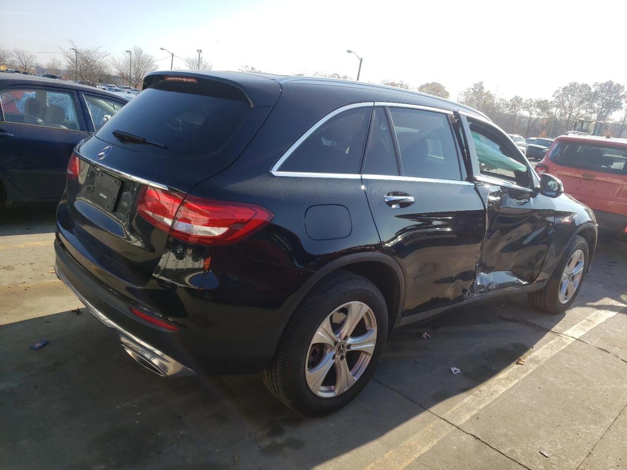 Изображение 3 2018 MERCEDES-BENZ GLC 300 2018 с VIN WDC0G4JB8JV036715