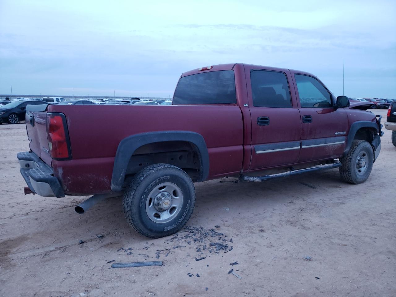 Изображение 3 2004 CHEVROLET SILVERADO C2500 HEAVY DUTY 2004 с VIN 1GCHC23U14F254789
