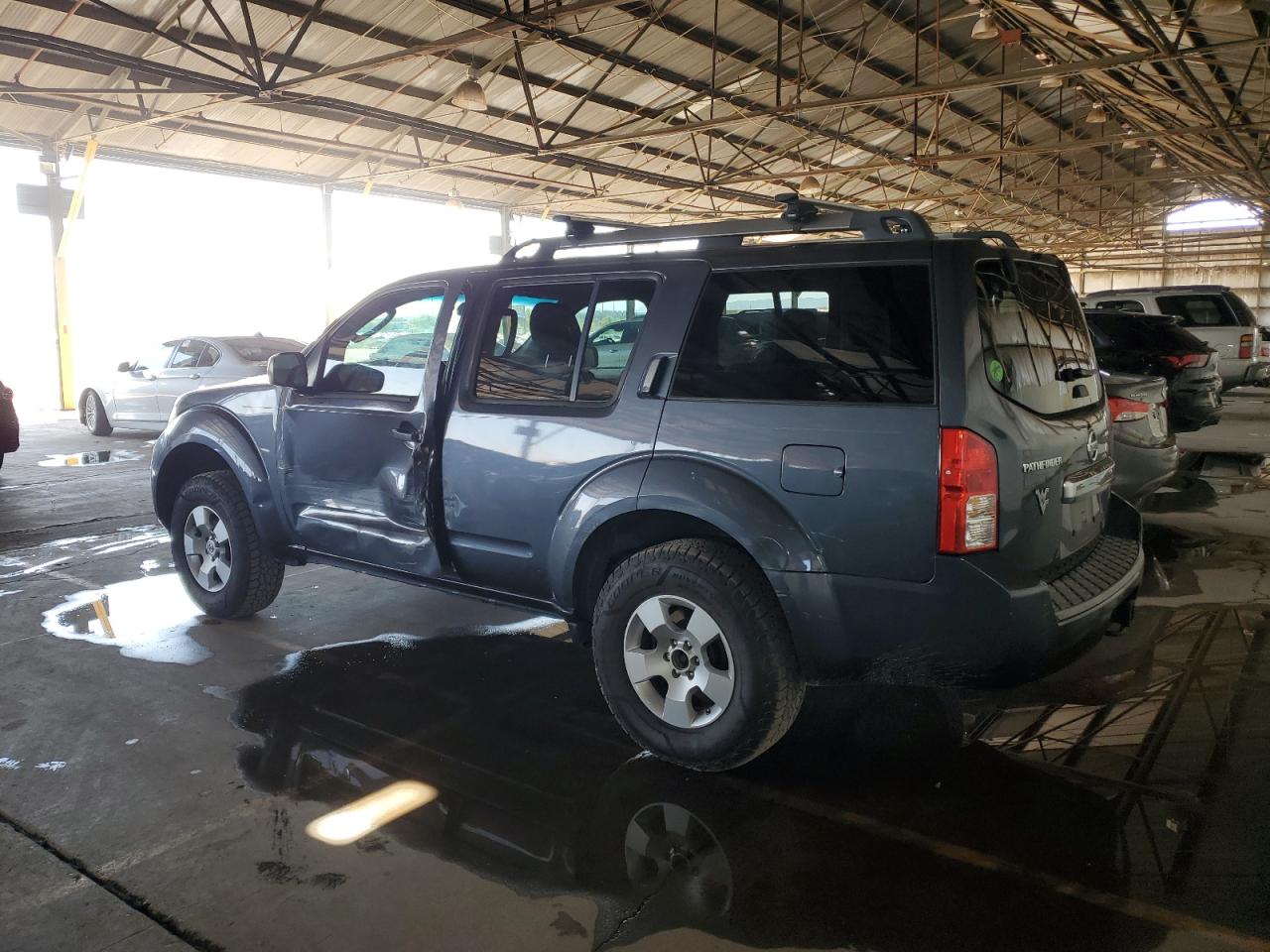 Obraz 2 z 2012 NISSAN PATHFINDER S 2012 z VIN 5N1AR1NN9CC614189