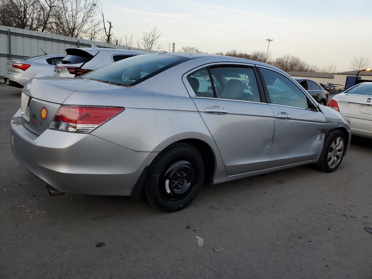 Obraz 3 z 2010 HONDA ACCORD EXL 2010 z VIN 1HGCP2F86AA155960