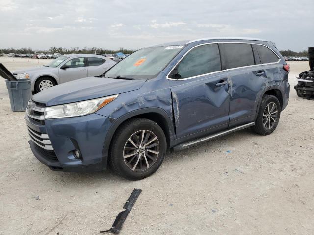 Image 1 of 2017 TOYOTA HIGHLANDER SE 2017 with VIN 5TDKZRFH3HS194144