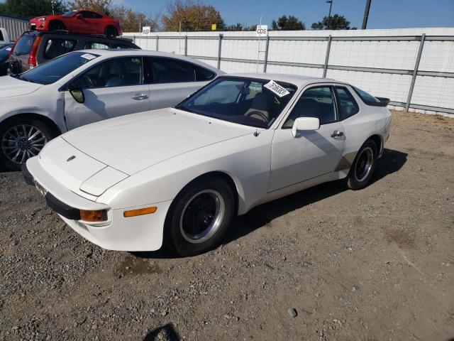 1983 PORSCHE 944  1983 image