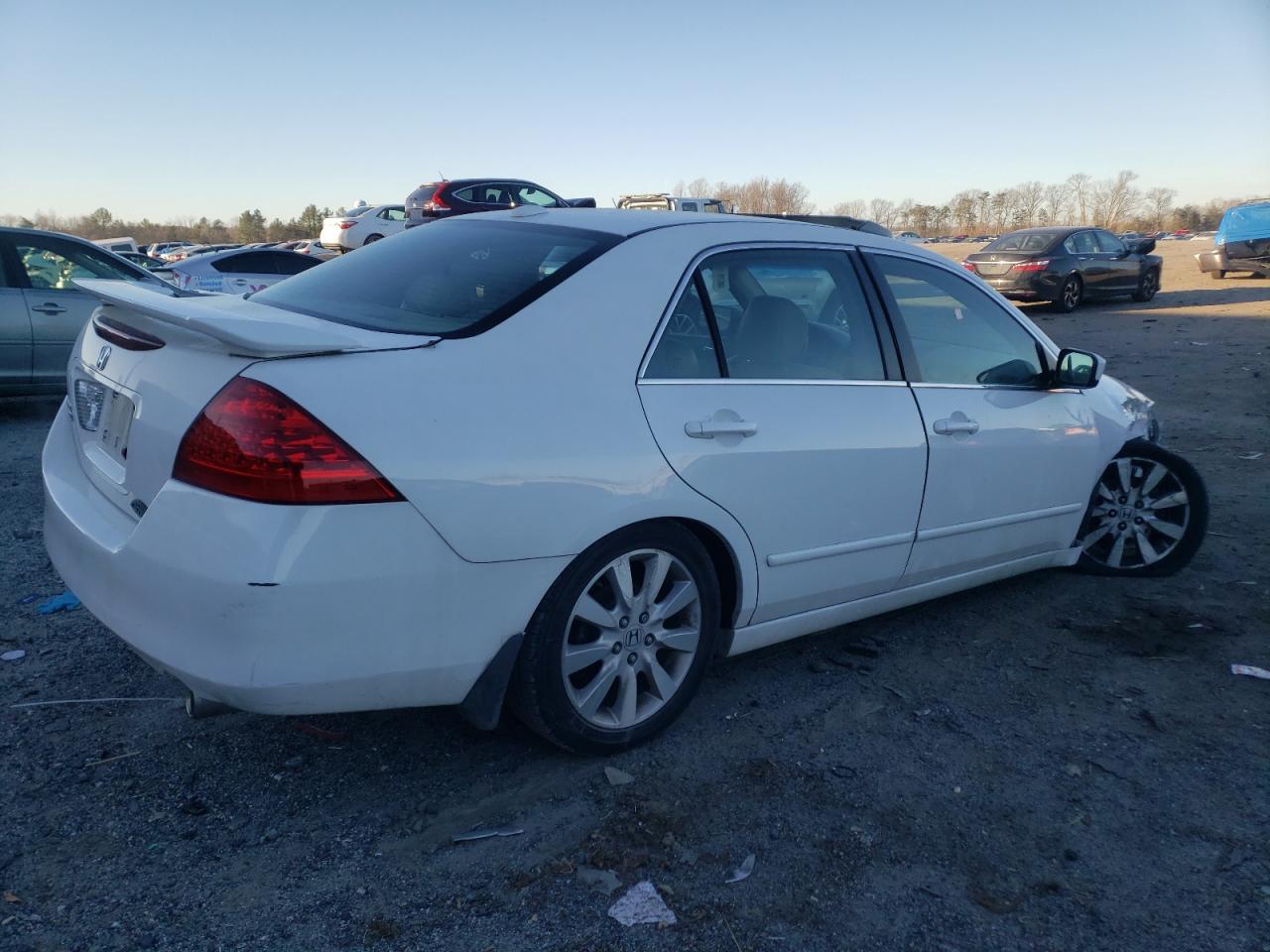 Obraz 3 z 2007 HONDA ACCORD EX 2007 z VIN 1HGCM66867A070268
