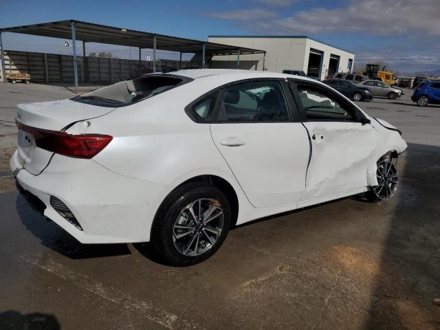 Изображение 3 2024 KIA FORTE LX 2024 с VIN 3KPF24AD7RE732904