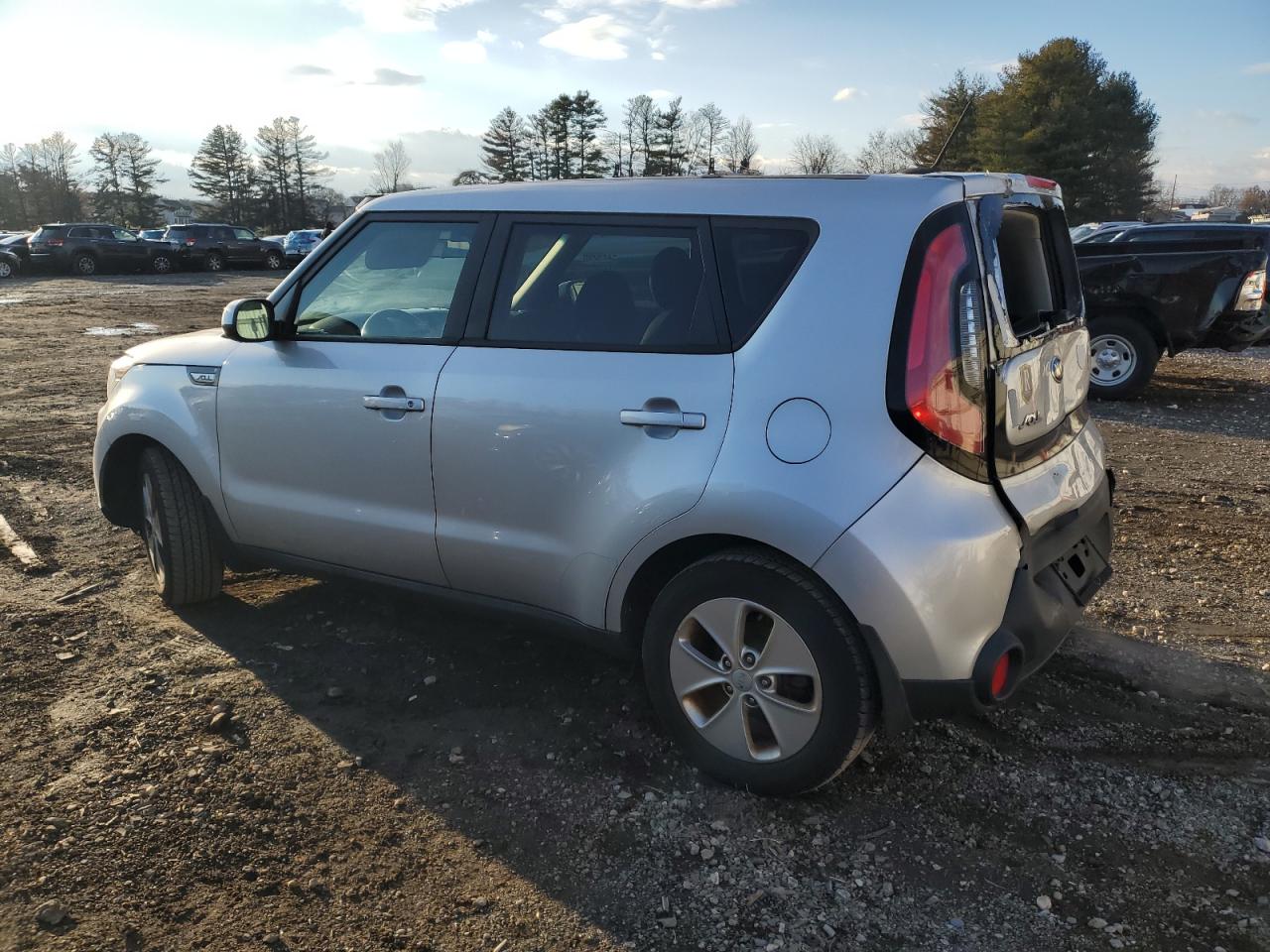Изображение 2 2015 KIA SOUL  2015 с VIN KNDJN2A2XF7790960