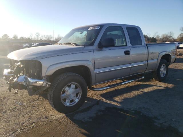 Image 1 of 2004 GMC NEW SIERRA K1500 2004 with VIN 2GTEK19T341230516