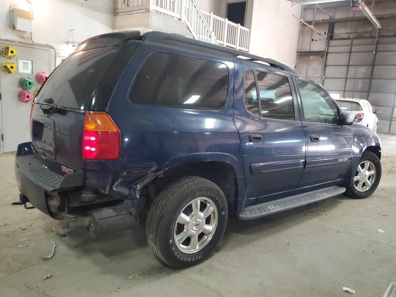 Изображение 3 2003 GMC ENVOY XL 2003 с VIN 1GKET16S636183020