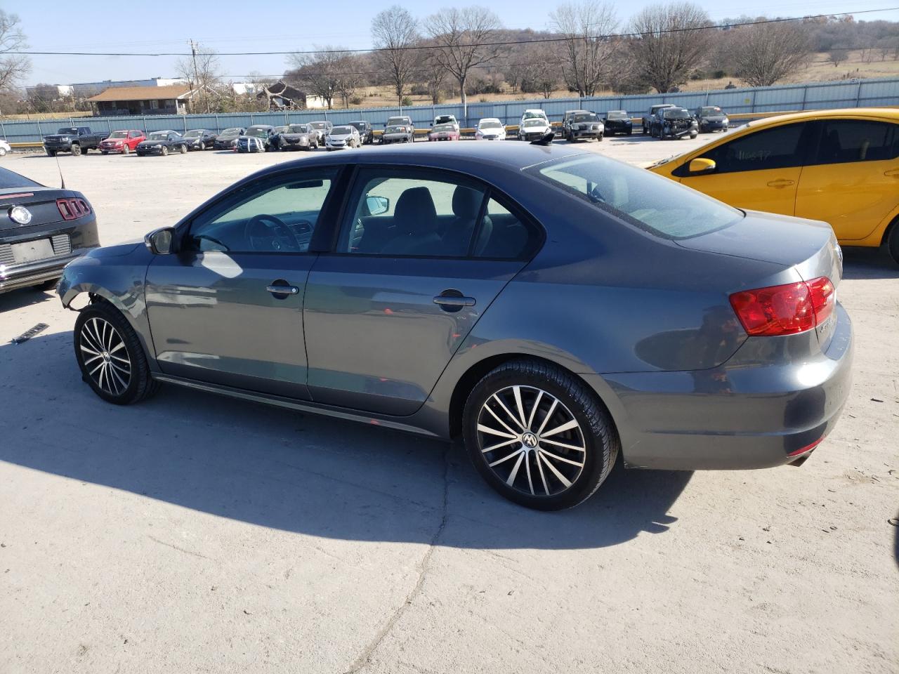 Obraz 2 z 2011 VOLKSWAGEN JETTA SE 2011 z VIN 3VWDZ7AJ2BM372198