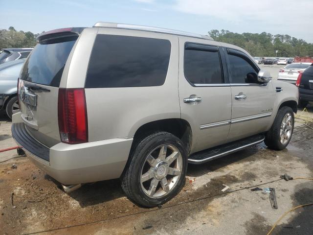 Image 3 of 2007 CADILLAC ESCALADE LUXURY 2007 with VIN 1GYFK63877R234712
