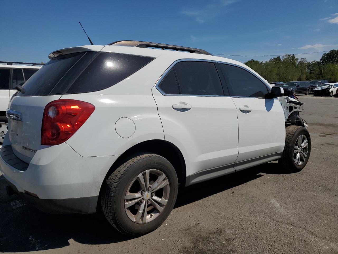 Image 3 of 2011 CHEVROLET EQUINOX LT 2011 with VIN 2CNALDEC2B6213415