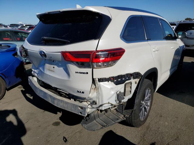Image 3 of 2017 TOYOTA HIGHLANDER HYBRID 2017 with VIN 5TDJGRFHXHS021013