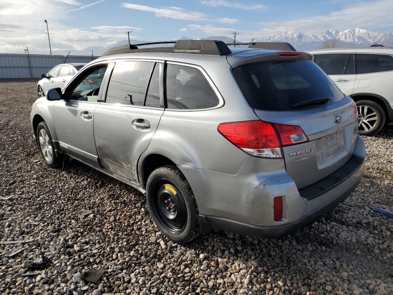 Obraz 2 z 2011 SUBARU OUTBACK 2.5I PREMIUM 2011 z VIN 4S4BRBGC2B3334747