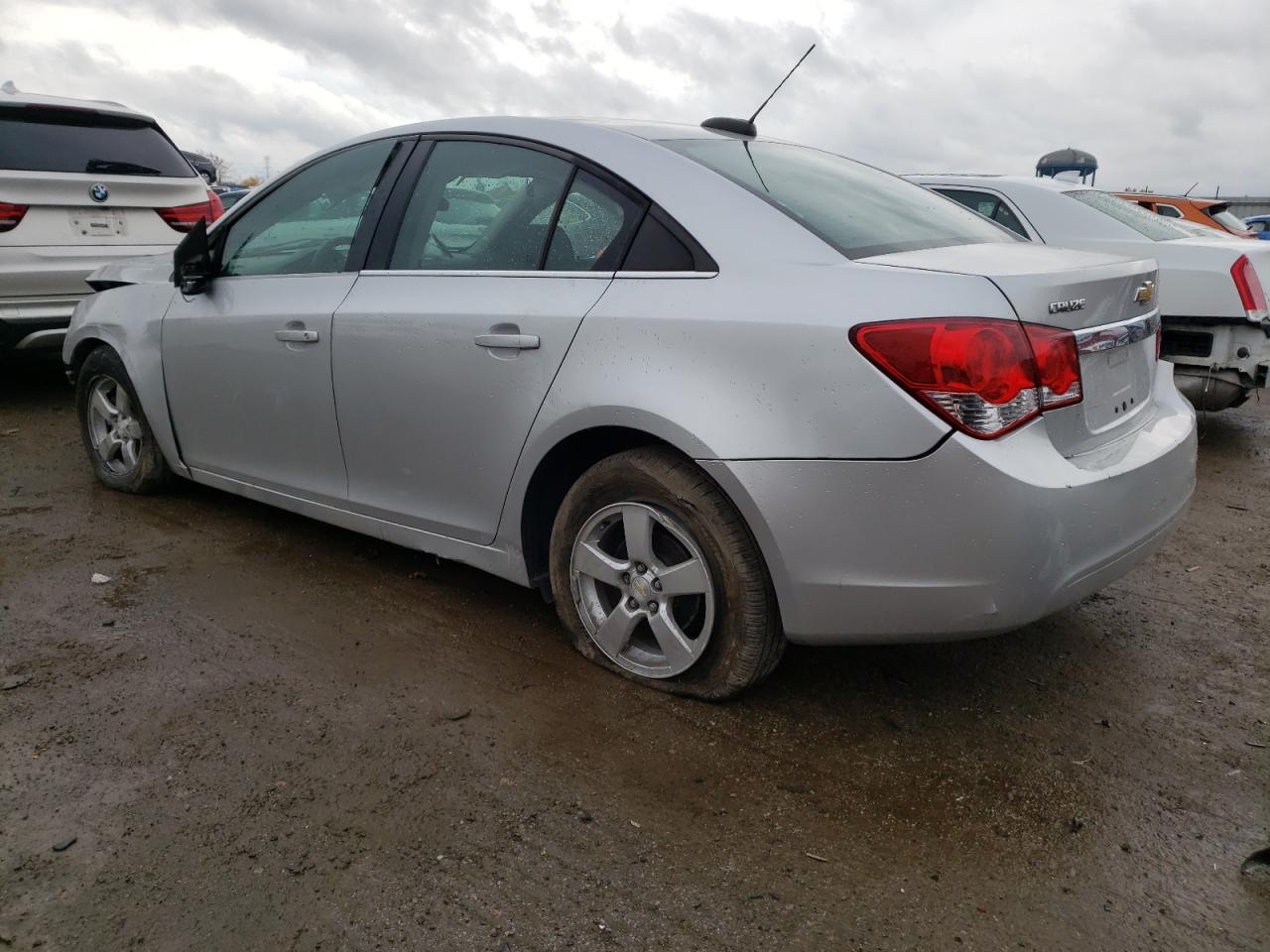 Image 2 of 2016 CHEVROLET CRUZE LIMITED LT 2016 with VIN 1G1PE5SB1G7106995