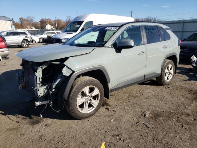 Image 1 of 2021 TOYOTA RAV4 XLE 2021 with VIN 2T3P1RFV2MW228621