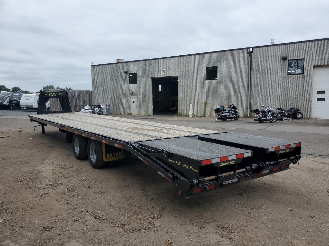 Obraz 3 z 2023 GATORMADE 40' GN DECKOVER 2021 z VIN 4Z1GF4028PS009109