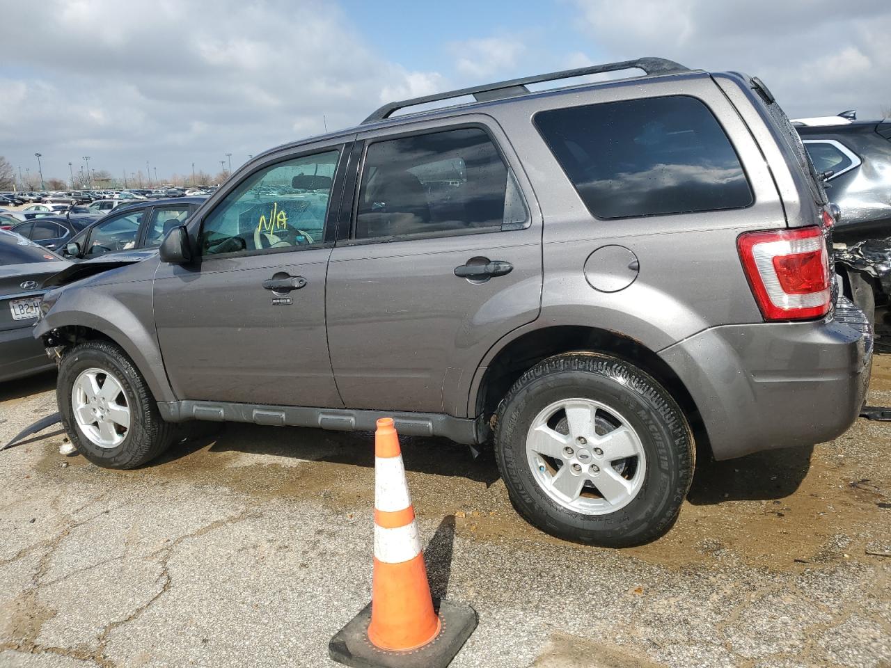 Obraz 2 z 2012 FORD ESCAPE XLT 2012 z VIN 1FMCU0DG1CKB54021