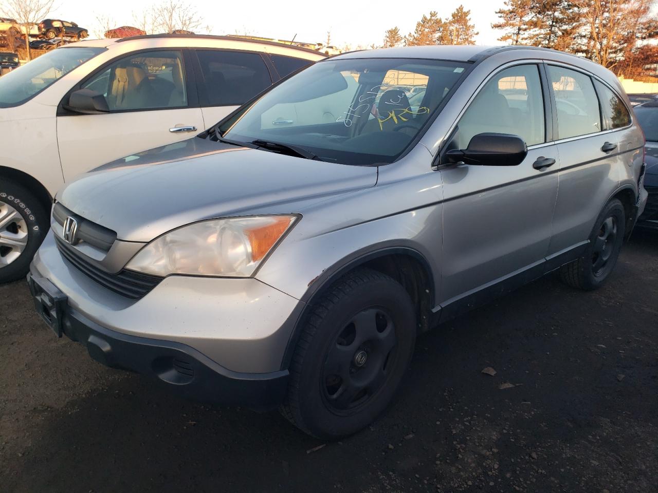 Image 1 of 2008 HONDA CR-V LX 2008 with VIN JHLRE48358C013581