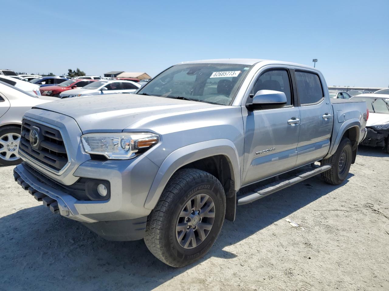 Image 1 of 2019 TOYOTA TACOMA DOUBLE CAB 2019 with VIN 5TFAZ5CN0KX077105