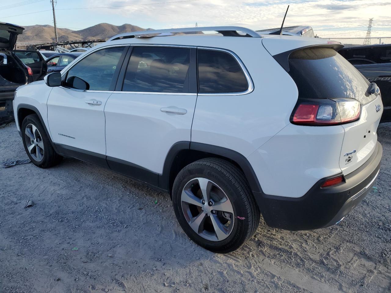 Obraz 2 z 2020 JEEP CHEROKEE LIMITED 2020 z VIN 1C4PJMDX8LD655899