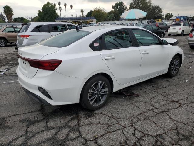 Image 3 of 2022 KIA FORTE FE 2022 with VIN 3KPF24AD2NE476231