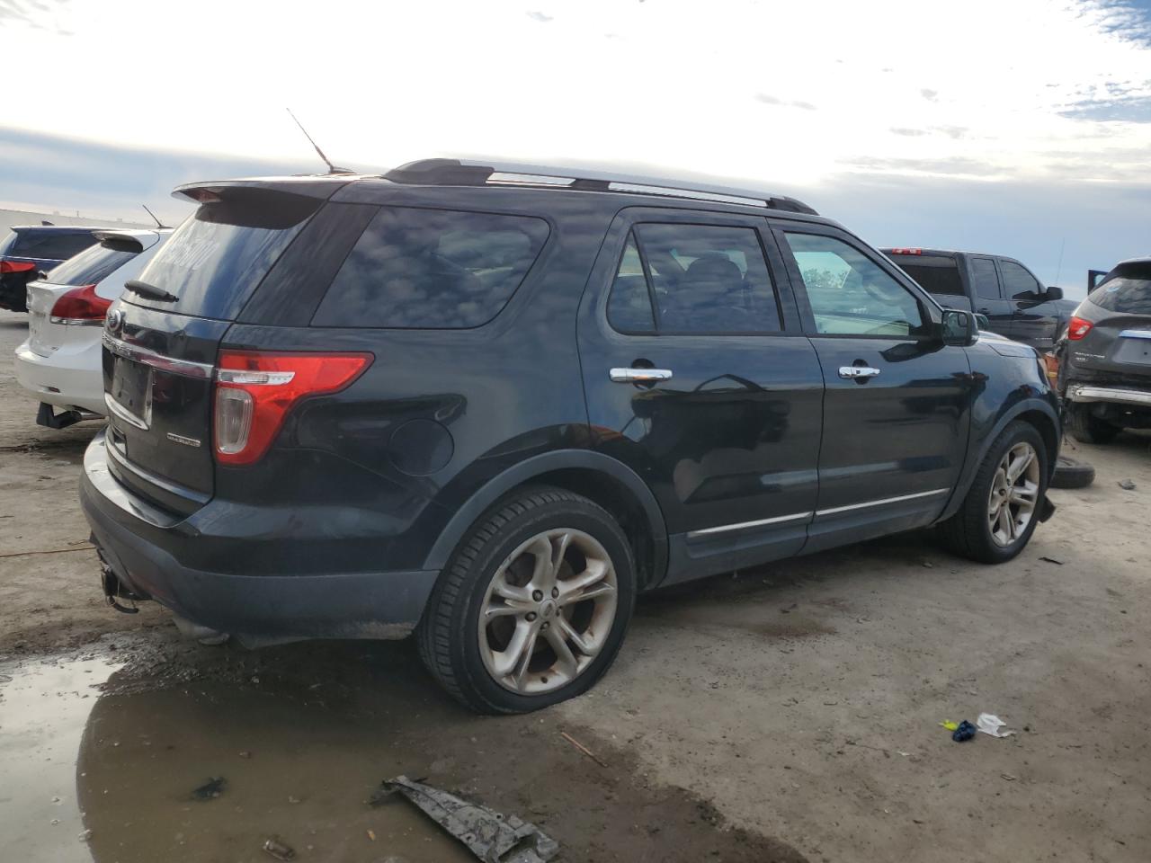 Obraz 3 z 2015 FORD EXPLORER LIMITED 2015 z VIN 1FM5K7F84FGB82416