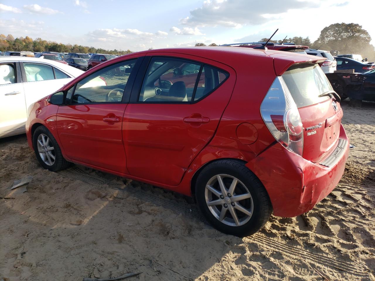 Image 2 of 2012 TOYOTA PRIUS C  2012 with VIN JTDKDTB32C1027608