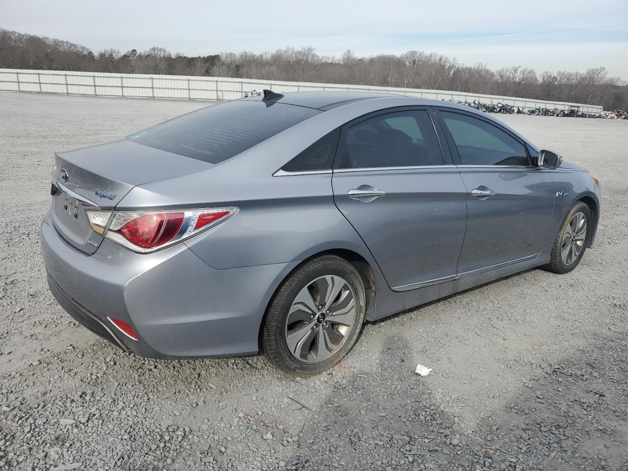 Изображение 3 2015 HYUNDAI SONATA HYBRID 2015 с VIN KMHEC4A43FA125661