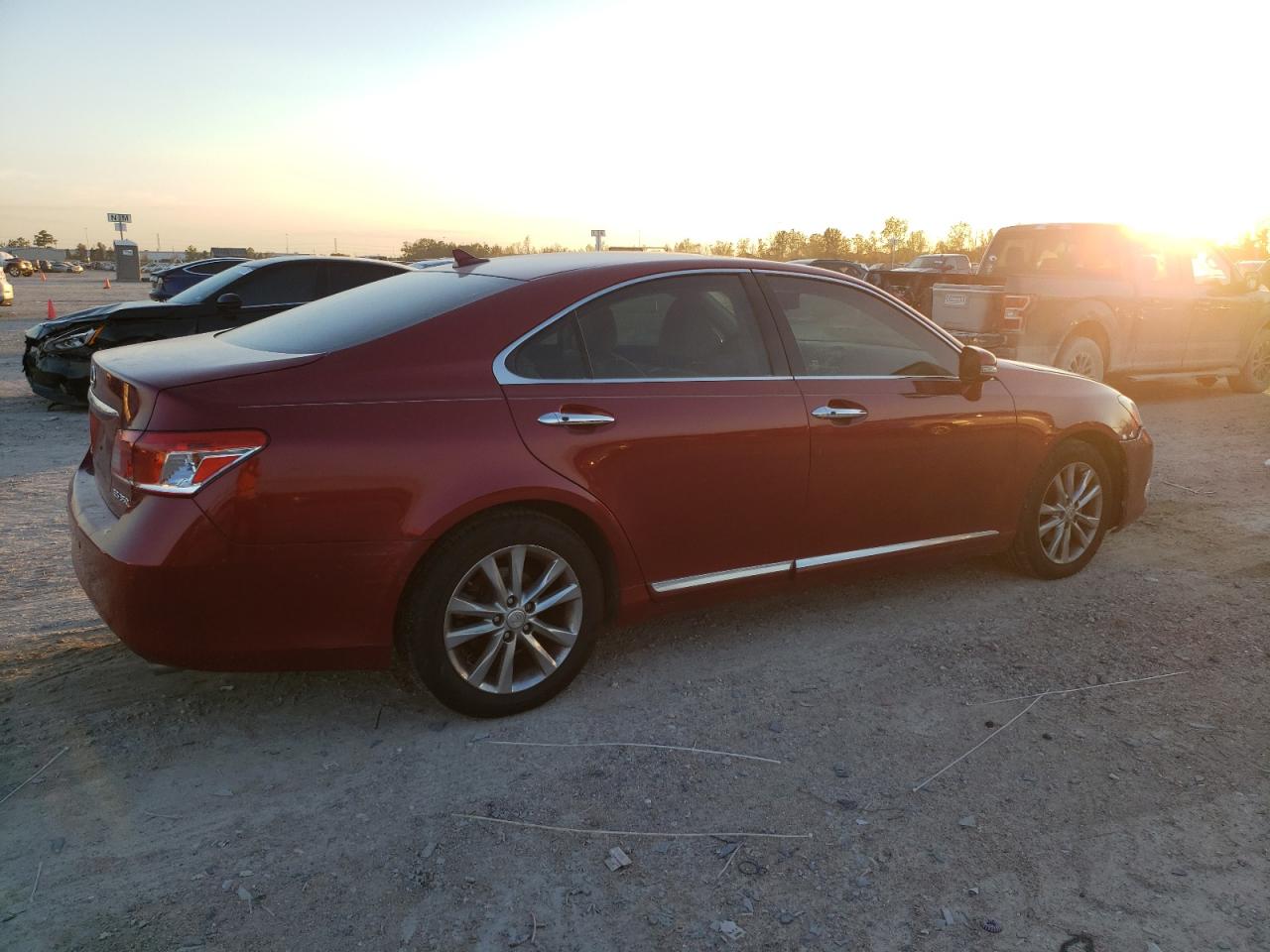 Obraz 3 z 2010 LEXUS ES 350 2010 z VIN JTHBK1EG1A2358520