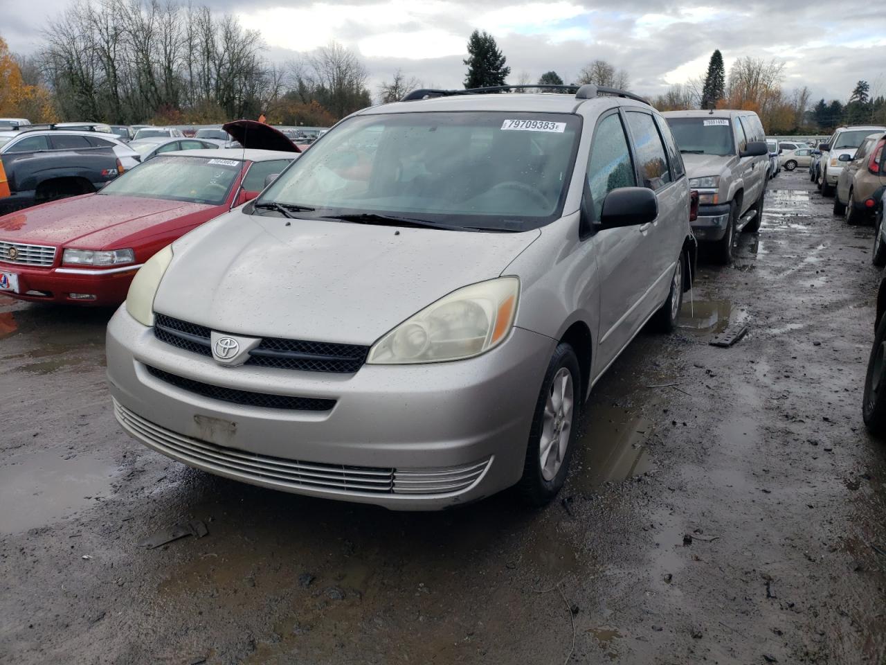 2004 TOYOTA SIENNA CE 2004 image