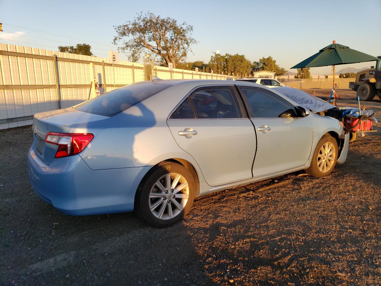 Obraz 3 z 2012 TOYOTA CAMRY SE 2012 z VIN 4T1BK1FKXCU513203