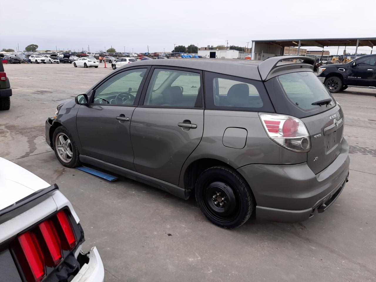 Изображение 2 2006 TOYOTA COROLLA MATRIX XR 2006 с VIN 2T1KR32E46C614590