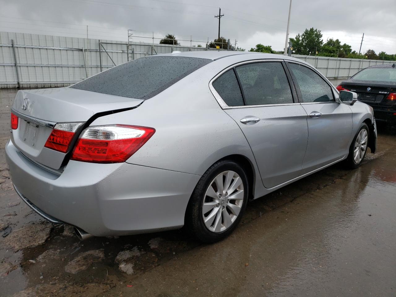Image 3 of 2013 HONDA ACCORD EXL 2013 with VIN 1HGCR2F81DA078798