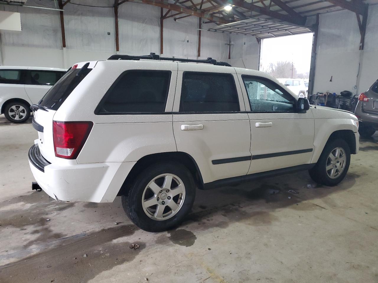 Изображение 3 2009 JEEP GRAND CHEROKEE LAREDO 2009 с VIN 1J8GR48K49C509319